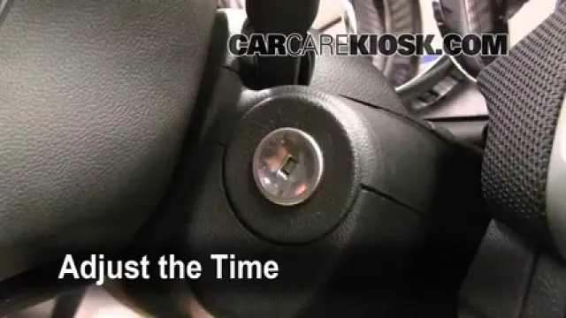 2011 Chevrolet Cruze LT 1.4L 4 Cyl. Turbo Horloge Régler l'horloge